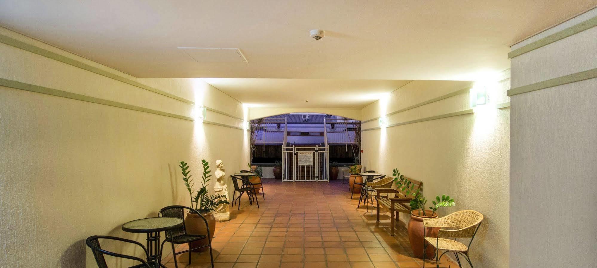Il Centro Apartment Hotel Cairns Exterior foto